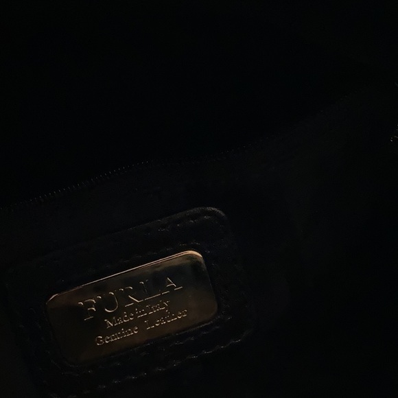 FURLA Genuine Italian Leather, Quilted with Small Tubular Handle - Picture 10 of 17